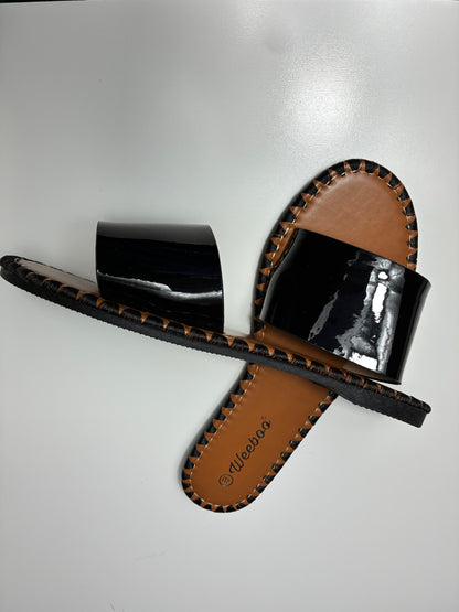 Metalic Patent slide Sandals