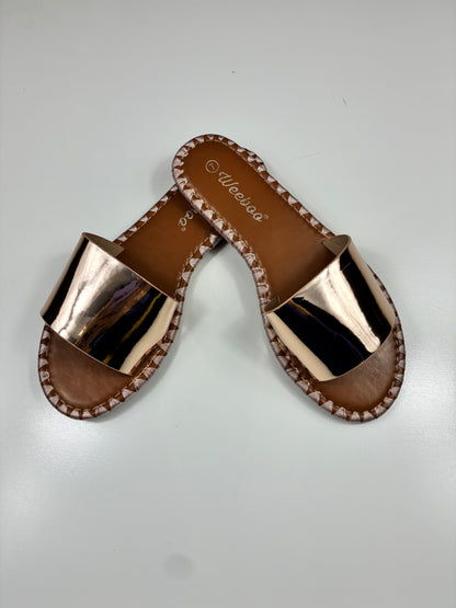 Metalic Patent slide Sandals