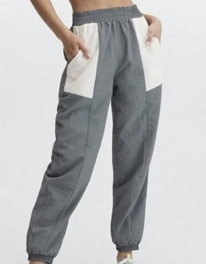 Joggers With Pocket Stripped